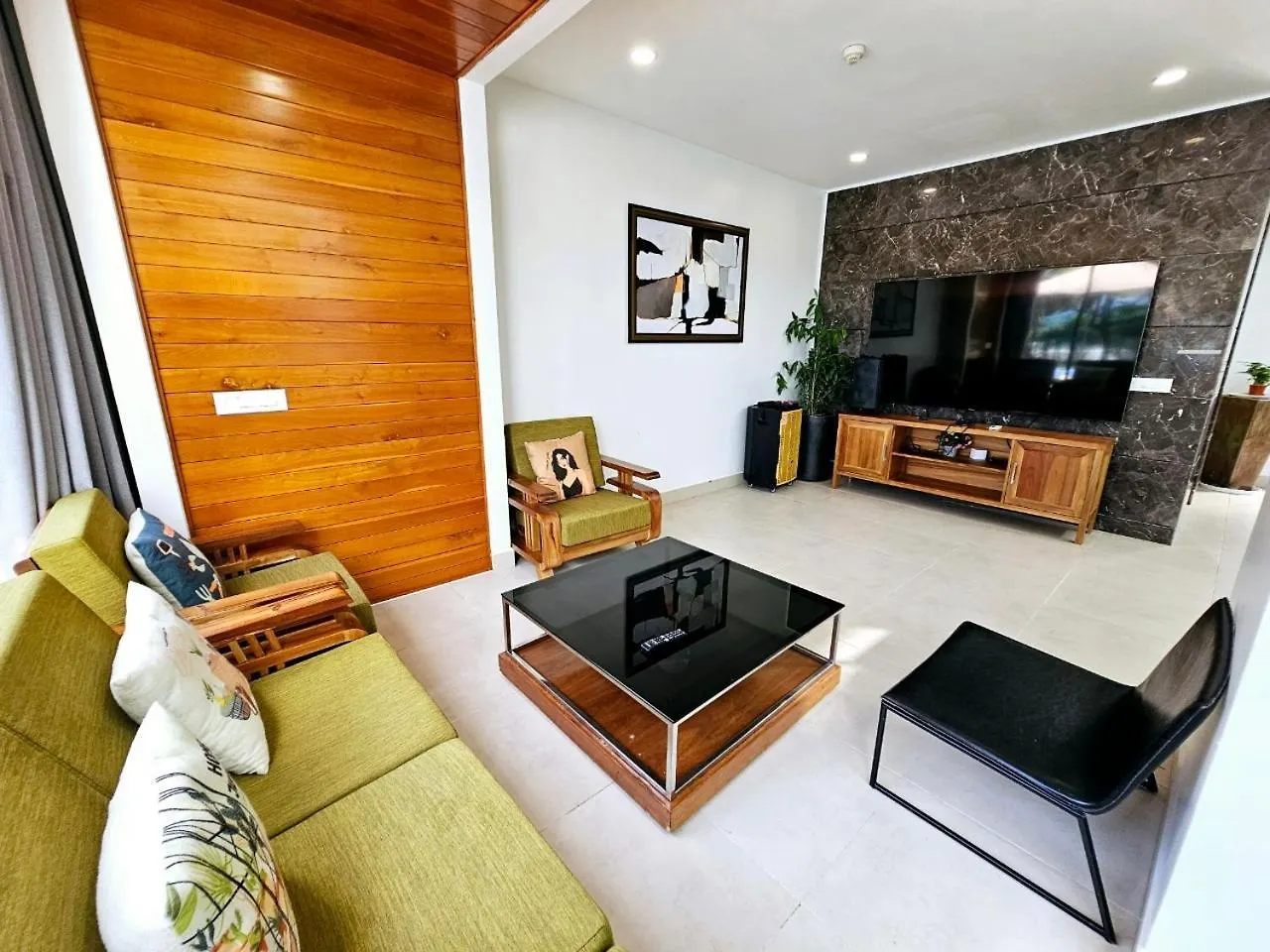 Villa Aria Resort, The Sea By 10-50M,Bien Va Ho Boi Rieng Vung Tau 0*,