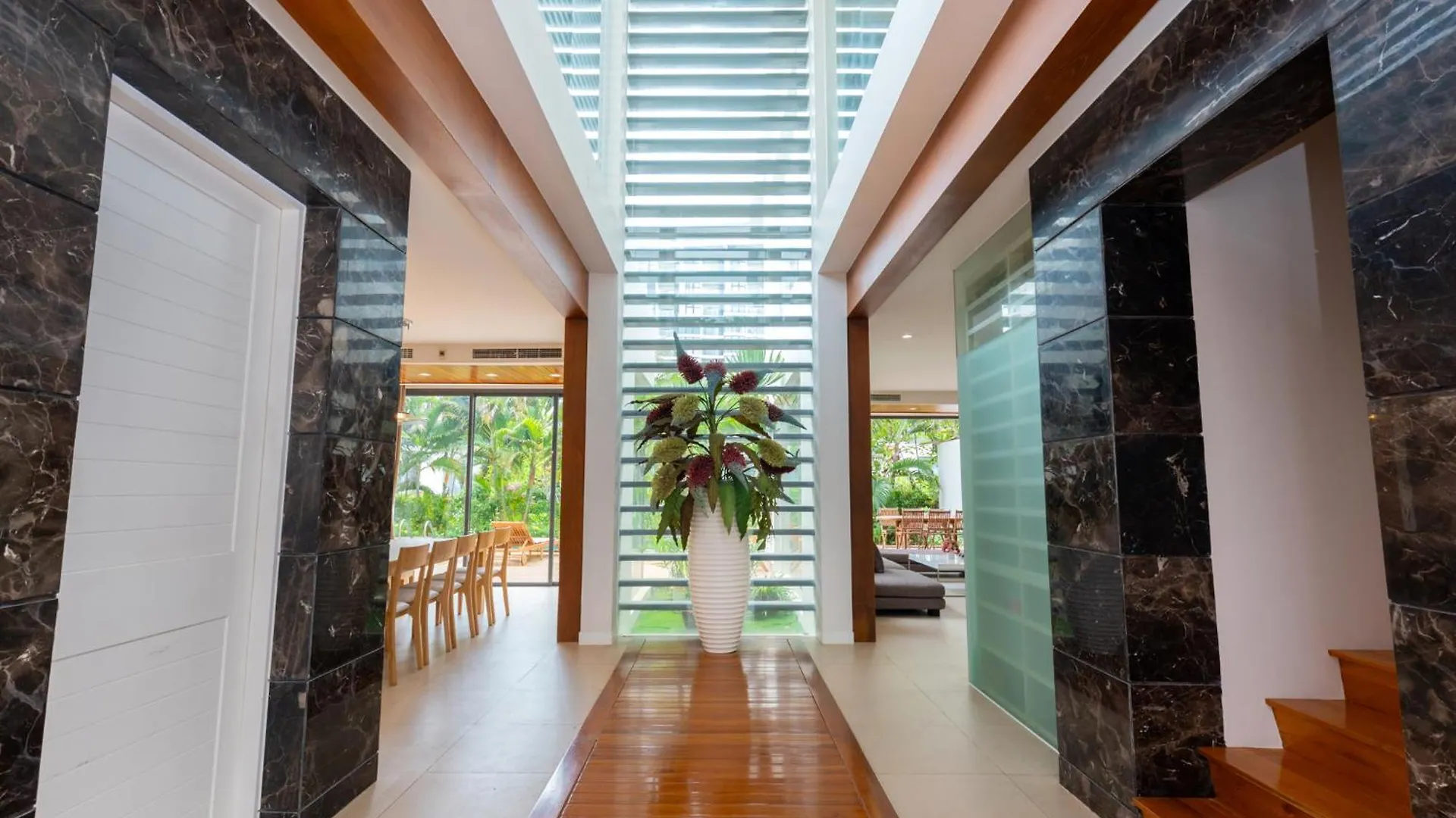 Apartment Villa Aria Resort, The Sea By 10-50M,Bien Va Ho Boi Rieng Vung Tau