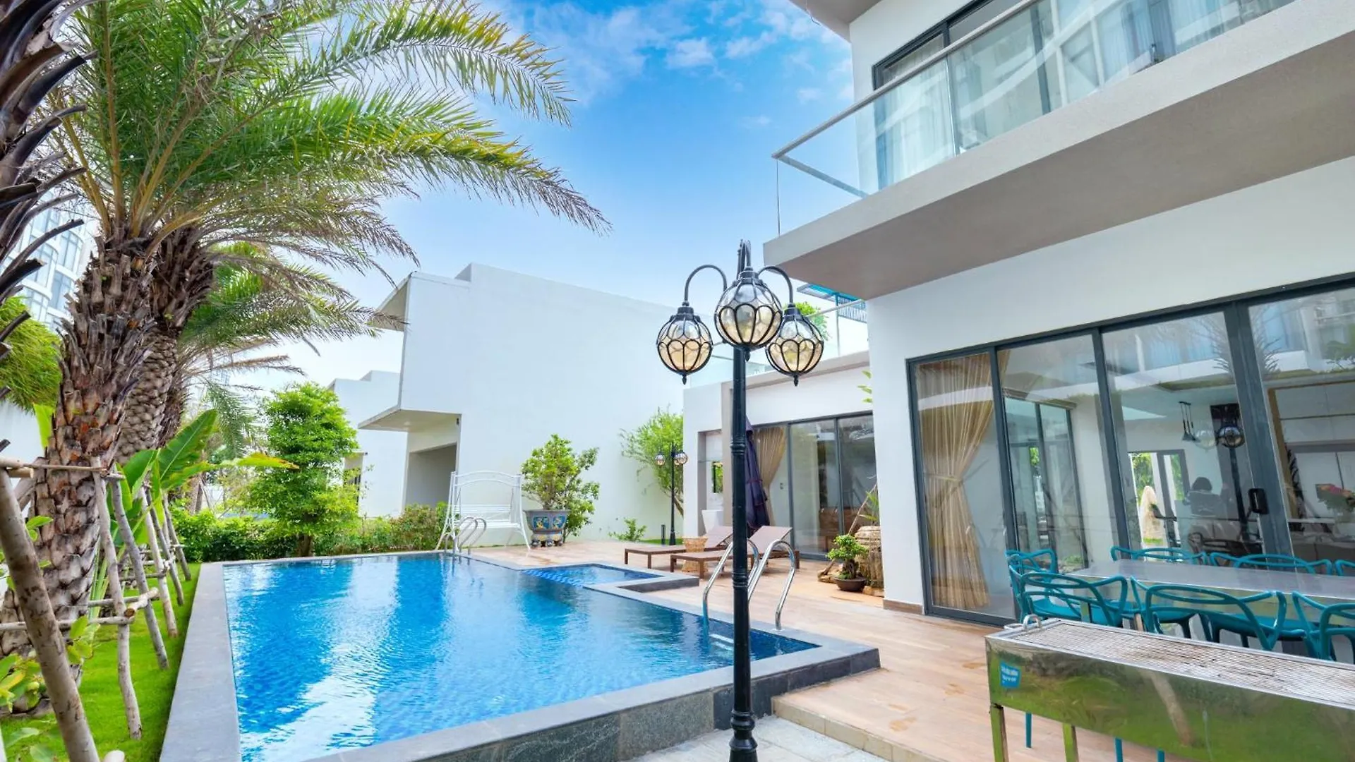 Apartment Villa Aria Resort, The Sea By 10-50M,Bien Va Ho Boi Rieng Vung Tau Vietnam